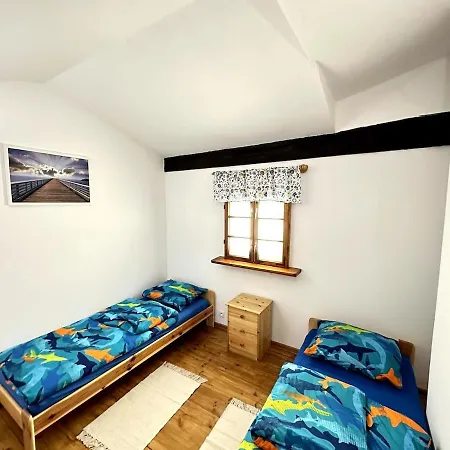 Nadmorska Zagroda بيت للعطل *